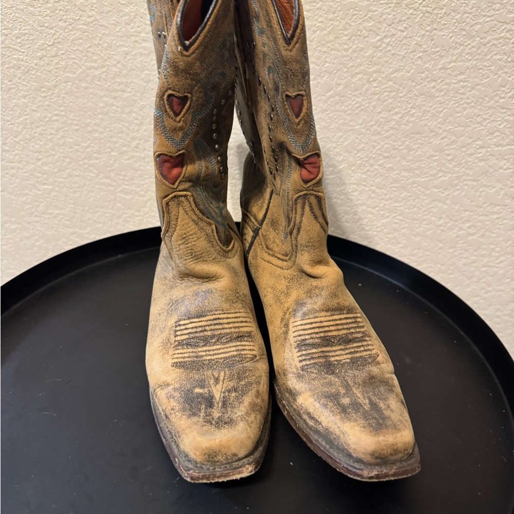 Dan Post Tan and Brown Western Cowboy Boots embroidered